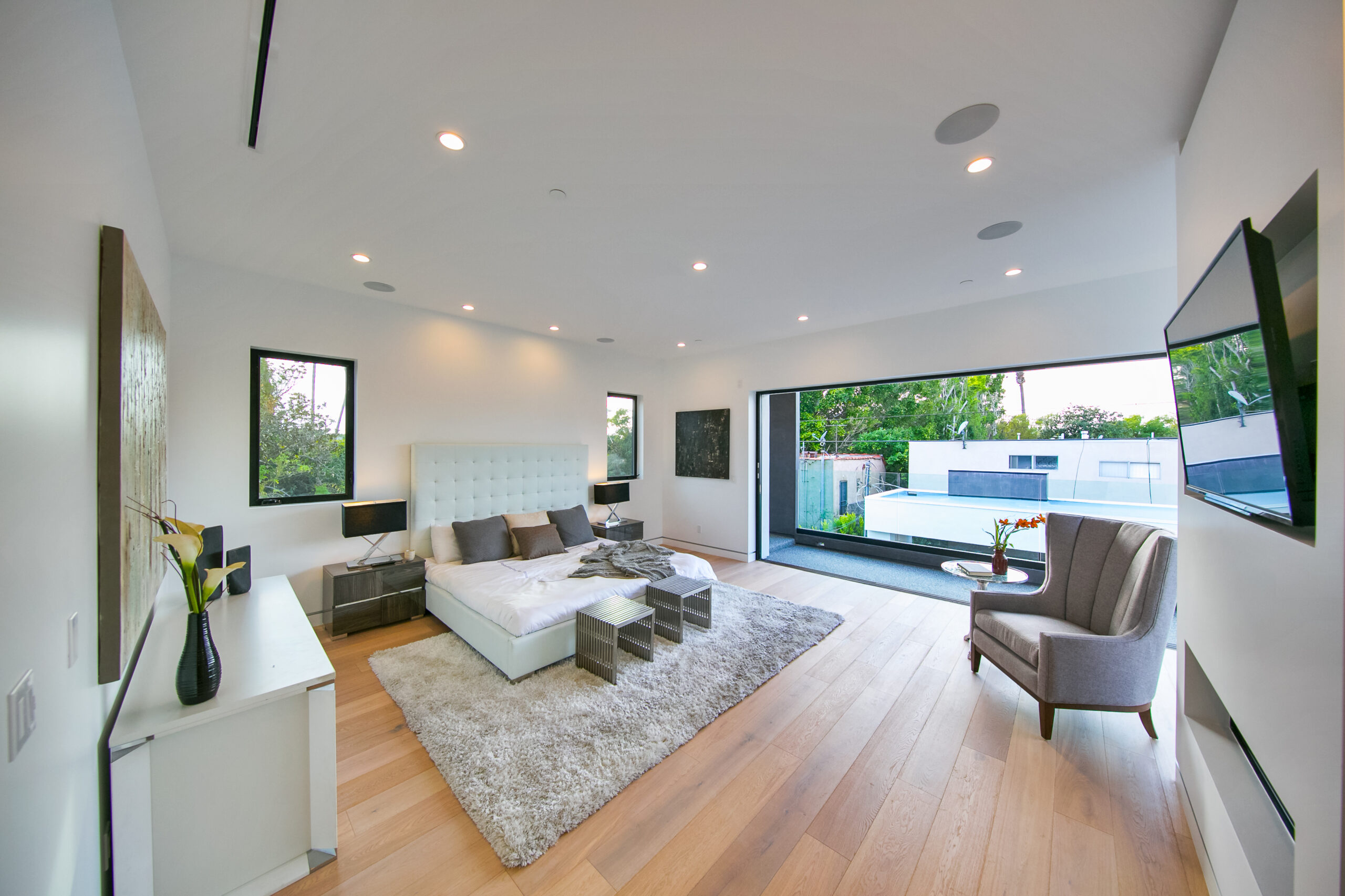 Gallery 17