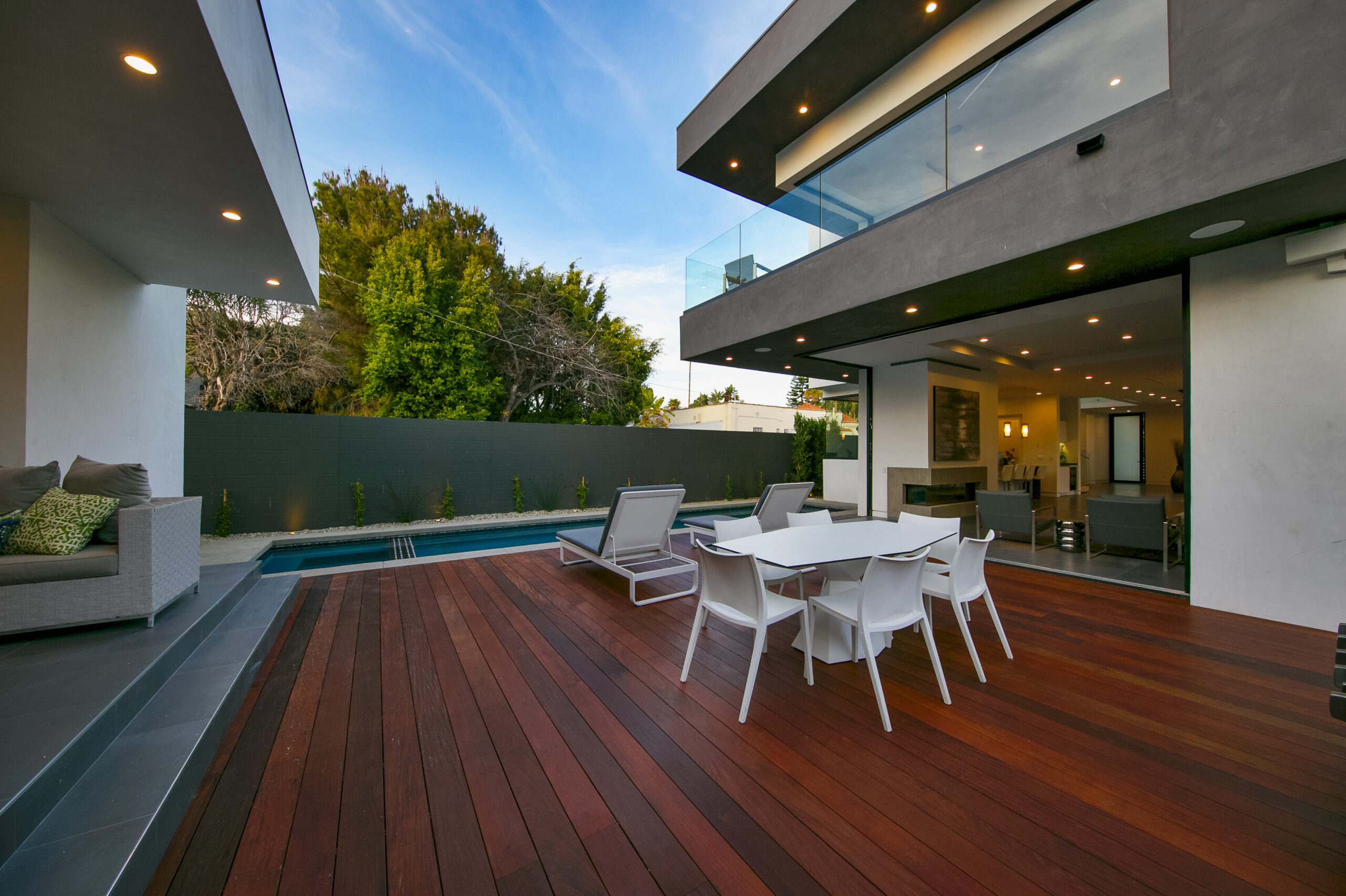 Gallery 20